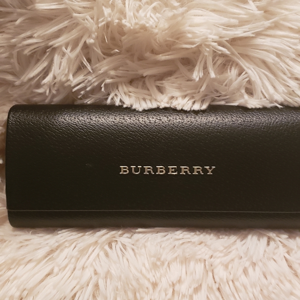 BURBERRY GLASSES❤❤❤SOLD❤❤❤ - Picture 6 of 10